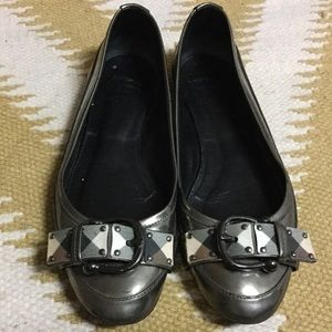 Gunmetal metallic Burberry ballerina flats